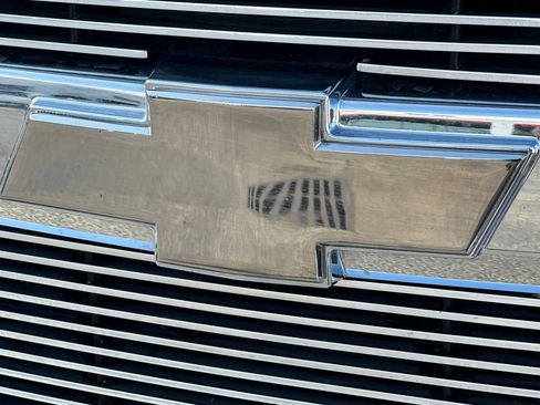 Used 2018 Chevrolet Silverado 1500 LT w/ All Star Edition image 13