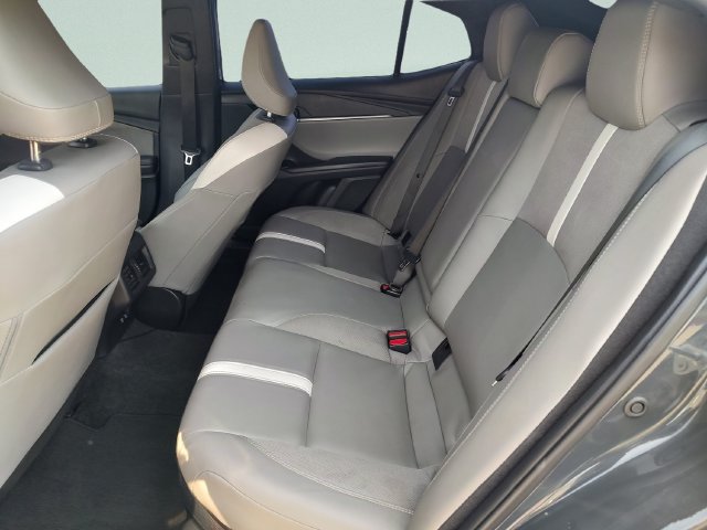 Used 2025 Toyota Camry SE FWD image 28