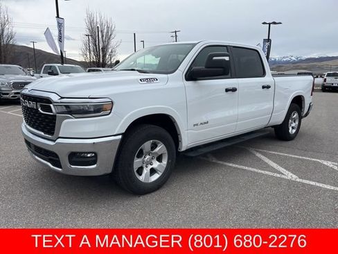 Used 2025 RAM 1500 Big Horn AWD/4WD image 8