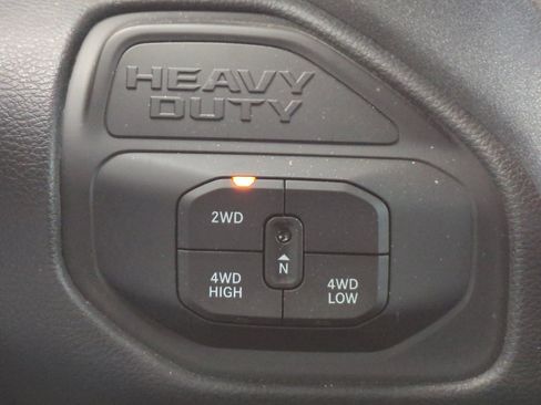 New 2025 RAM 2500 Tradesman image 31