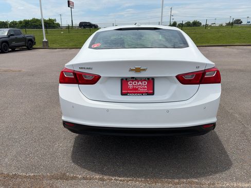Used 2025 Chevrolet Malibu LT FWD image 4