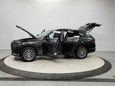Used 2024 Genesis GV80 2.5T image 12