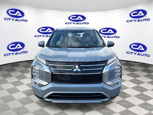 New 2026 Mitsubishi Outlander SE image 8