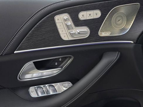 New 2026 Mercedes-Benz GLE 53 AMG 4MATIC Coupe image 36