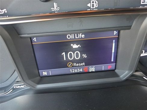 Used 2021 GMC Sierra 1500 SLT w/ SLT Premium Plus Package image 10