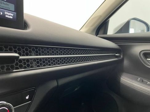 Used 2024 Honda HR-V EX-L image 38