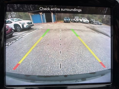 Used 2021 Jeep Cherokee Limited image 17