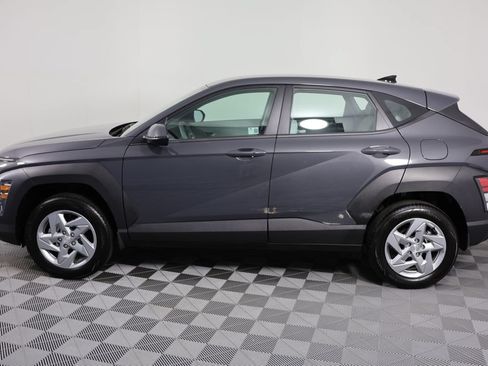 Used 2024 Hyundai Kona SE AWD/4WD image 5