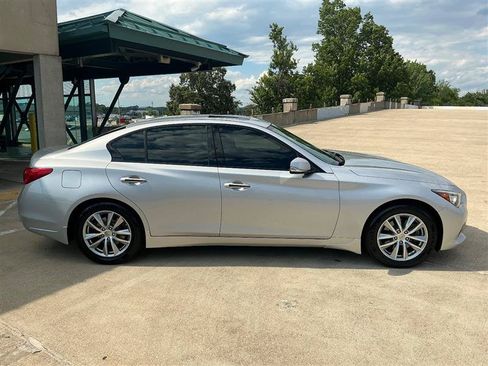 Used 2015 INFINITI Q50 AWD w/ Moonroof Package image 8