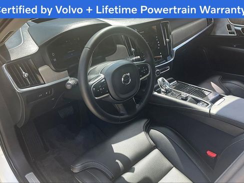 Used 2023 Volvo S90 T8 Ultimate w/ Lounge Package image 17