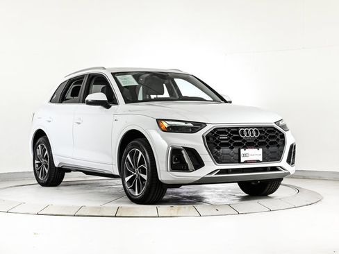 Used 2024 Audi Q5 2.0T Premium Plus image 3