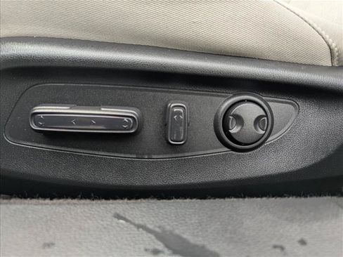 Used 2024 Honda Accord EX image 11