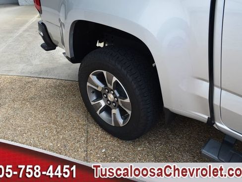 Certified 2020 Chevrolet Colorado Z71 AWD/4WD image 14
