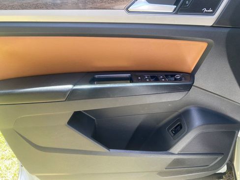 Used 2019 Volkswagen Atlas SEL Premium AWD/4WD image 12