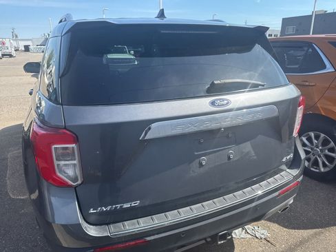 Used 2024 Ford Explorer Limited w/ Limited Technology Package AWD/4WD image 15