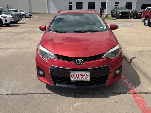 Used 2015 Toyota Corolla S w/ Driver Convenience Package FWD image 3
