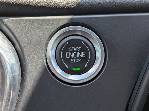 Used 2022 Chevrolet Blazer LT image 31