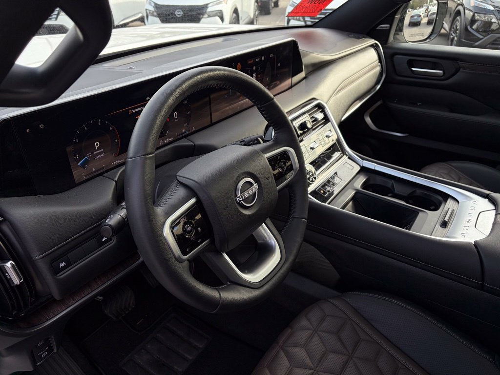 Used 2025 Nissan Armada Platinum AWD/4WD image 15