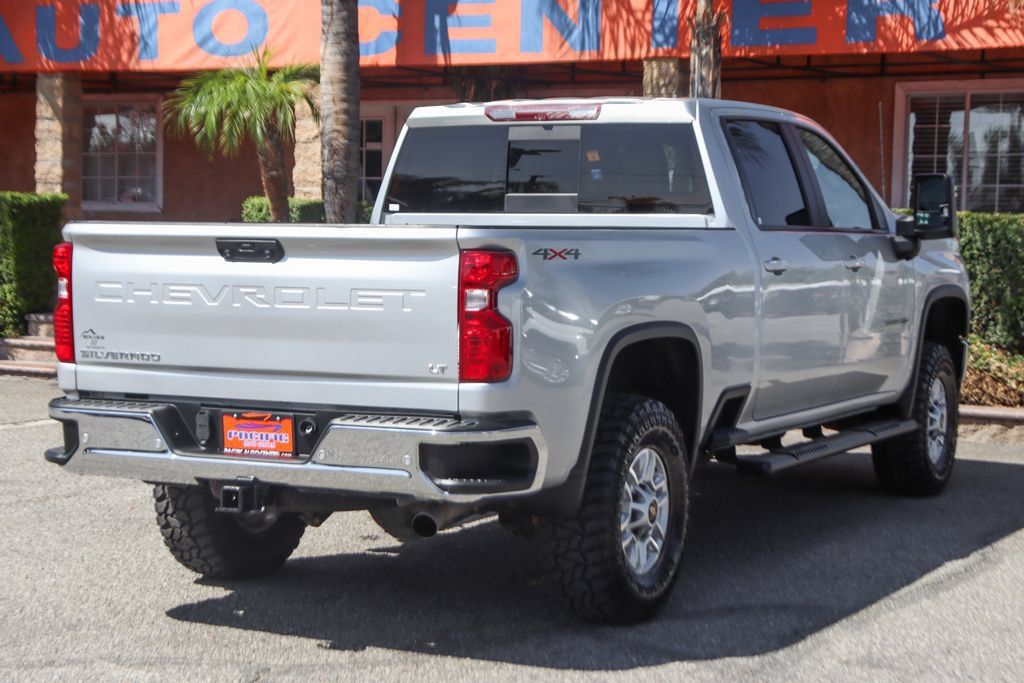 Used 2022 Chevrolet Silverado 2500 LT w/ Convenience Package AWD/4WD image 9