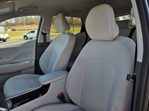 Used 2025 Hyundai Kona SEL image 10