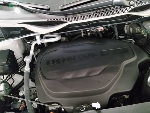 Used 2025 Honda Odyssey Touring image 41
