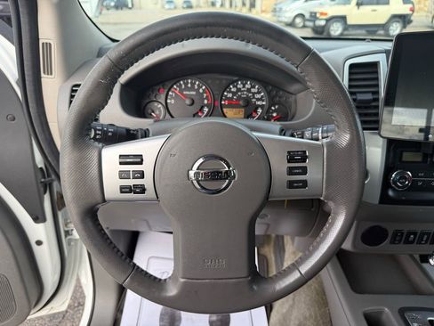 Used 2017 Nissan Frontier SV w/ SV Value Truck Package image 19