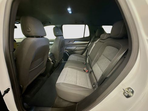 Used 2025 GMC Terrain Elevation AWD/4WD image 29