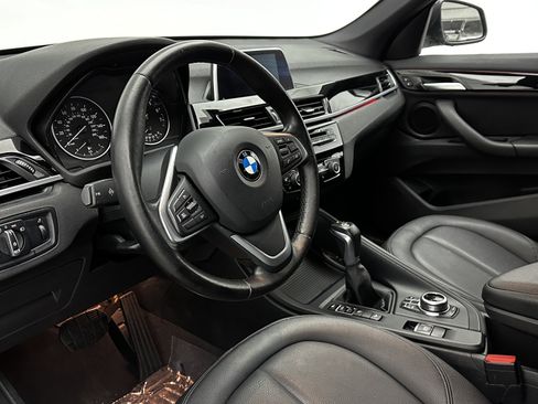 Used 2018 BMW X1 xDrive28i image 11