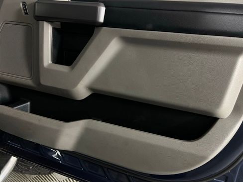 Used 2020 Ford F250 XLT w/ XLT Value Package image 30