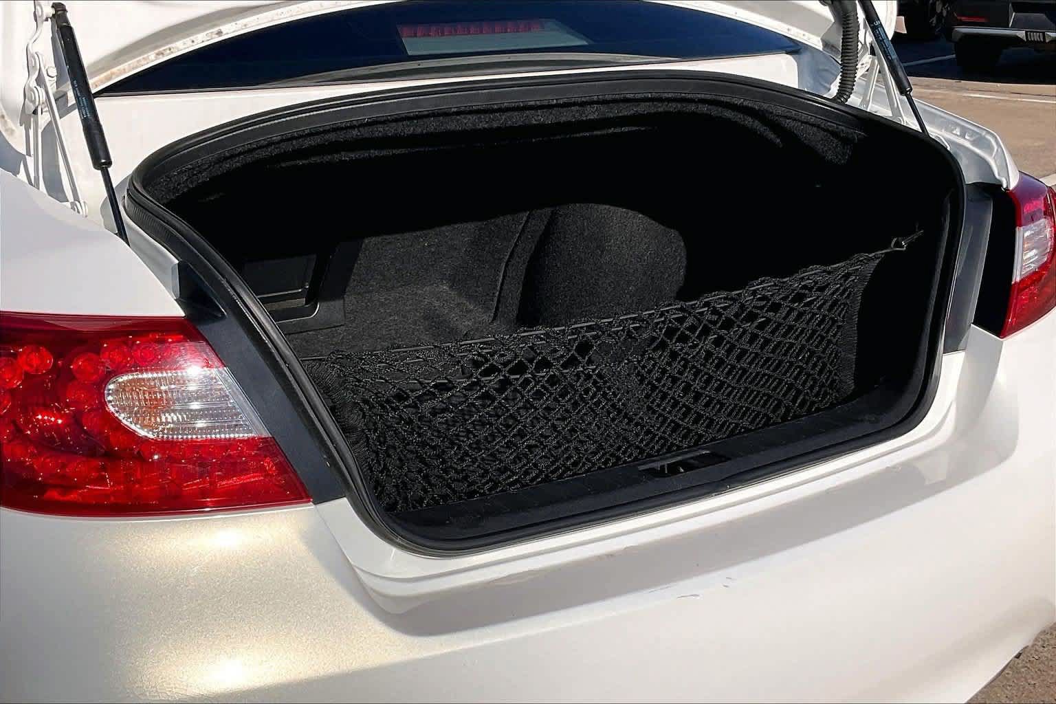 Used 2012 INFINITI M37 w/ Premium Pkg RWD image 17