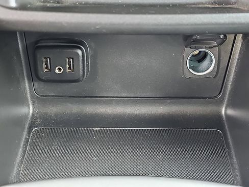 Used 2022 Chevrolet Colorado LT w/ Fleet Safety Package image 24