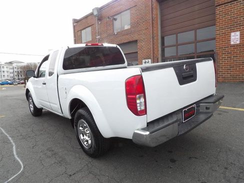Used 2016 Nissan Frontier S image 3