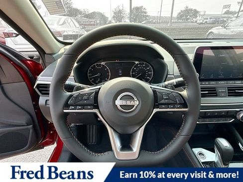 New 2025 Nissan Altima 2.5 SR AWD/4WD image 9