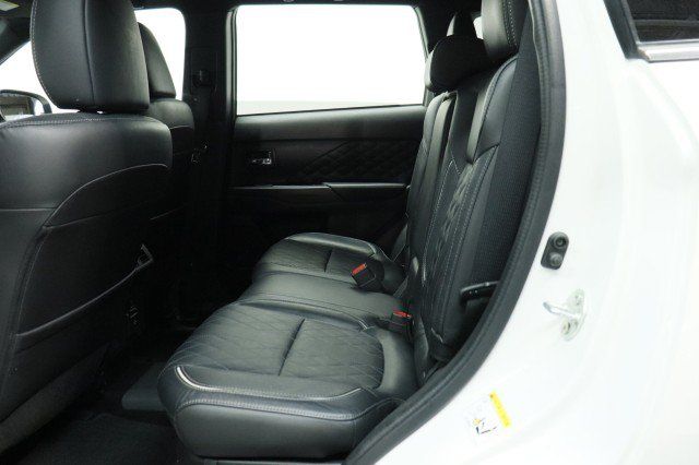 Used 2020 Mitsubishi Outlander GT AWD/4WD image 28