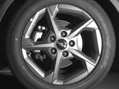 Used 2025 Kia K4 FWD image 12
