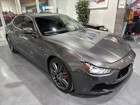 Used 2017 Maserati Ghibli S image 16