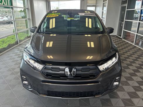 Used 2025 Honda Odyssey EX-L image 2