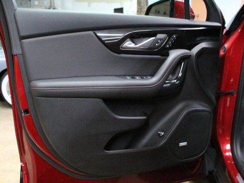 Certified 2023 Chevrolet Blazer RS w/ Driver Confidence II Package image 17