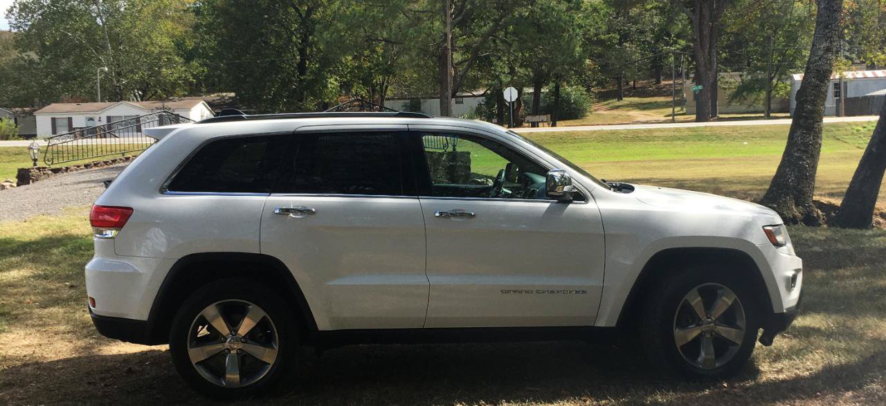Used 2014 Jeep Grand Cherokee Limited w/ Luxury Group II AWD/4WD image 6