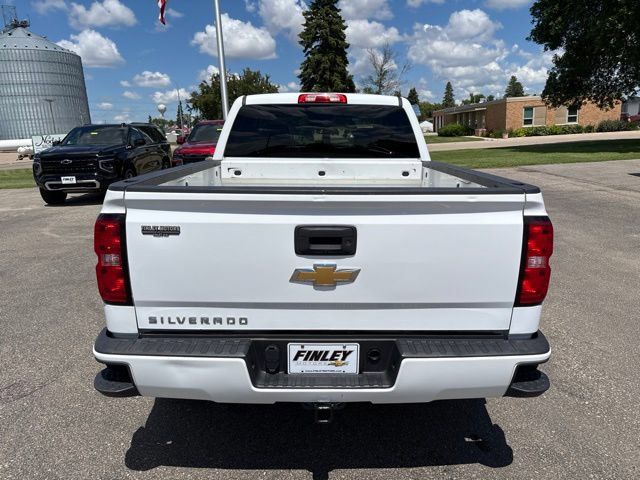 Used 2018 Chevrolet Silverado 1500 Custom w/ Custom Value Package AWD/4WD image 7