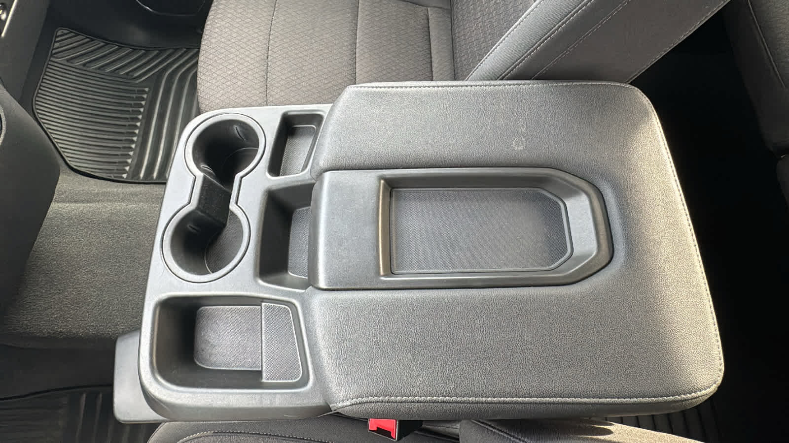 Used 2024 Chevrolet Silverado 1500 LT AWD/4WD image 19