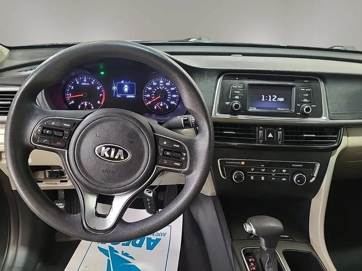 Used 2016 Kia Optima LX FWD image 5