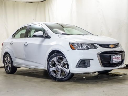 Used 2018 Chevrolet Sonic Premier image 2
