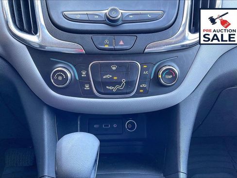 Used 2024 Chevrolet Equinox LS w/ LS Convenience Package AWD/4WD image 32