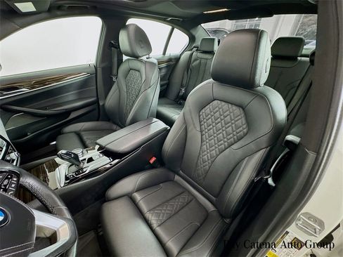 Certified 2022 BMW 530i xDrive w/ Premium Package image 22