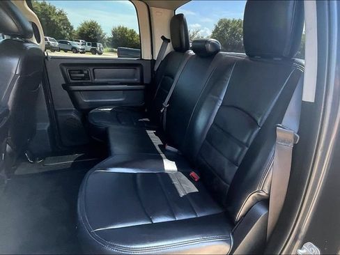 Used 2017 RAM 1500 Express w/ Express Value Package AWD/4WD image 25