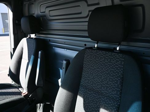 Used 2026 Mercedes-Benz Sprinter 2500 image 5