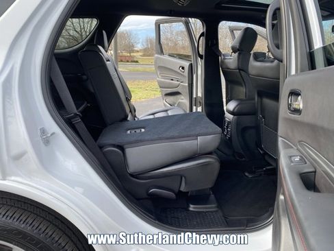 Used 2025 Dodge Durango R/T image 38