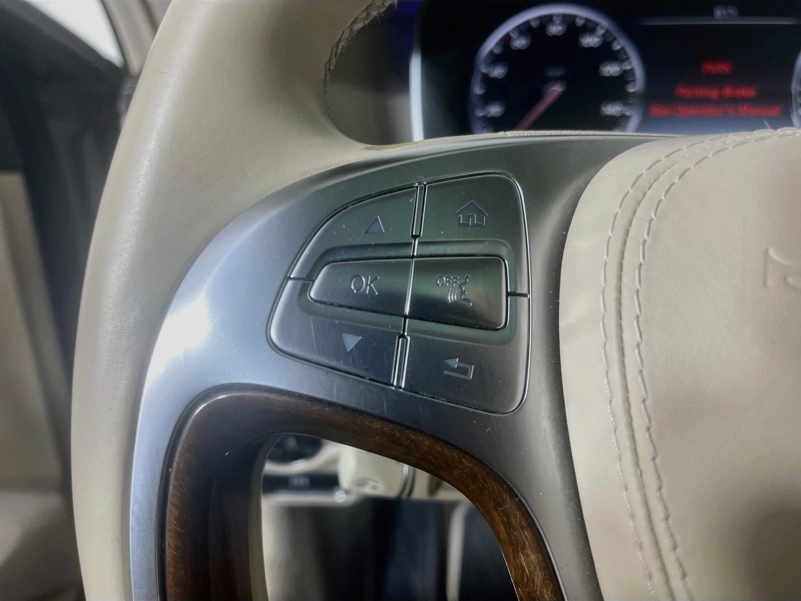 Used 2016 Mercedes-Benz S 550 Sedan image 15