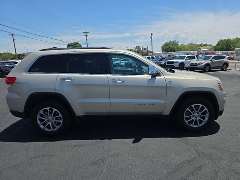 Used 2015 Jeep Grand Cherokee Limited w/ Luxury Group II AWD/4WD image 35